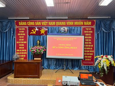Bữa cơm công đoàn
